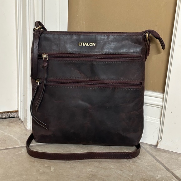Estalon Crossbody Bag - Picture 4 of 13